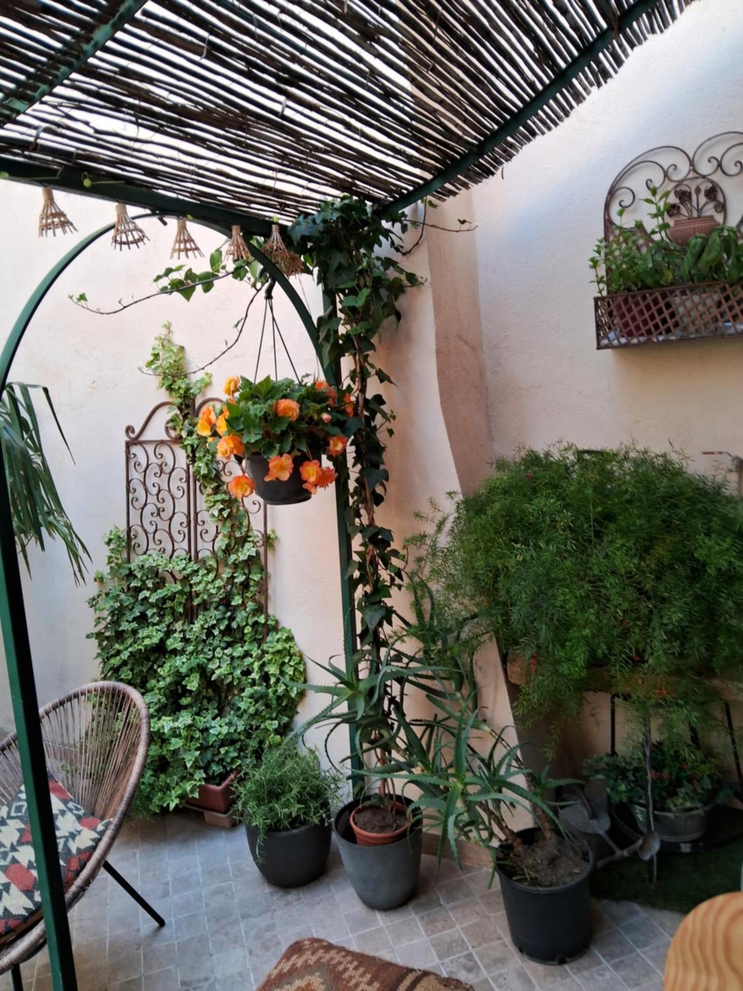 Le Clos Du Rouet Tarascon Exterior foto